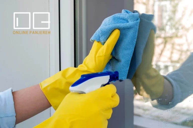 تمیز کردن شیشه پنجره